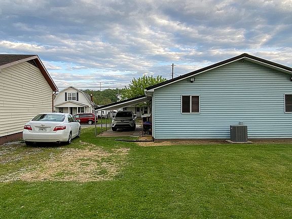 2nd image of 2231 16th St