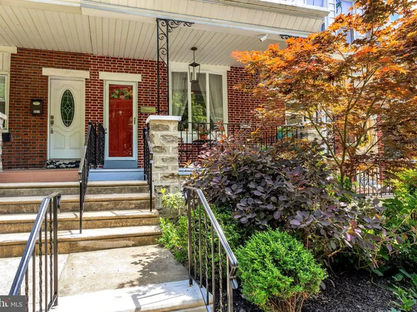 219 Shurs Ln, Philadelphia, PA 19128