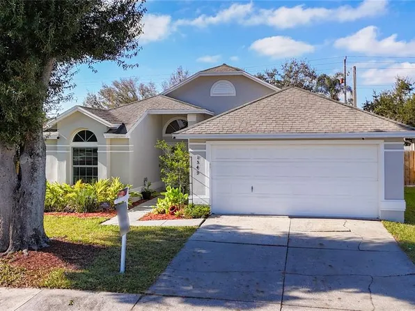 1549 Chepacket St, Brandon, FL 33511
