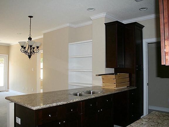 5th image of 12523 Ravensway Center Dr Unit 310