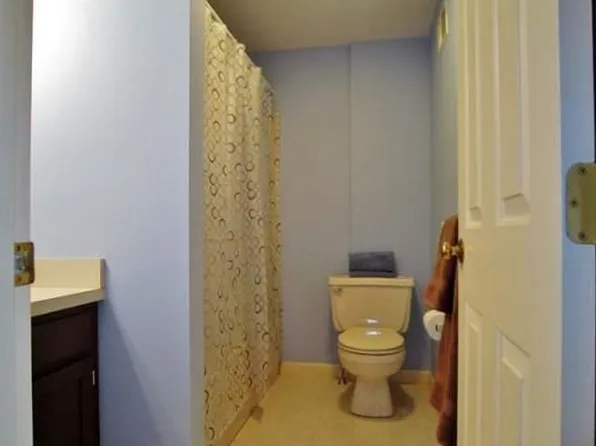 58 S Main St, Natick, MA 01760