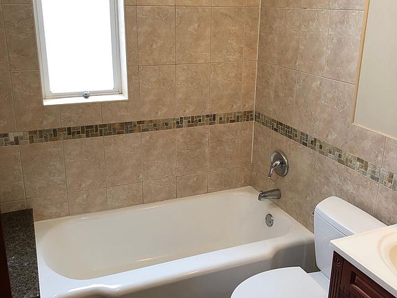 4th image of 2427 W Cortez St #2