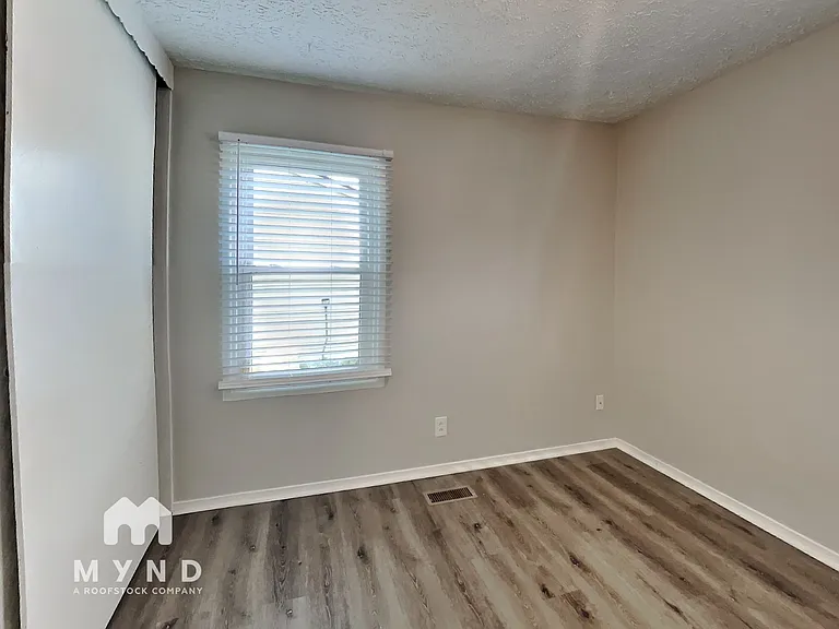 6649 Meadowlark Dr — Photo 13