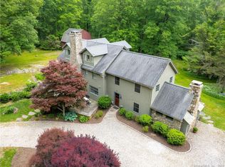 210 Old Branchville Rd, Ridgefield, CT 06877