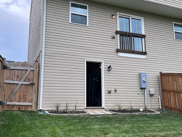 35202 Sara Ct — Photo 38