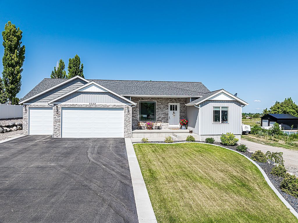 5089 Tree Valley Rd, Chubbuck, ID 83202 | Zillow