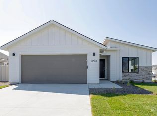 9203 W White Jasmine Ct, Nampa, ID 83687