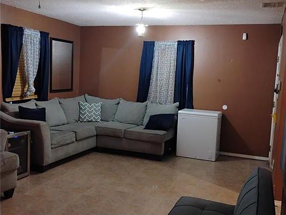 3rd image of 4125 Yucca Ave