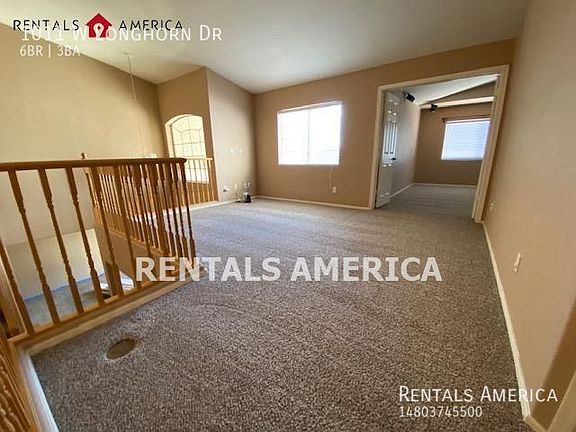 5th image of 1011 W Longhorn Dr