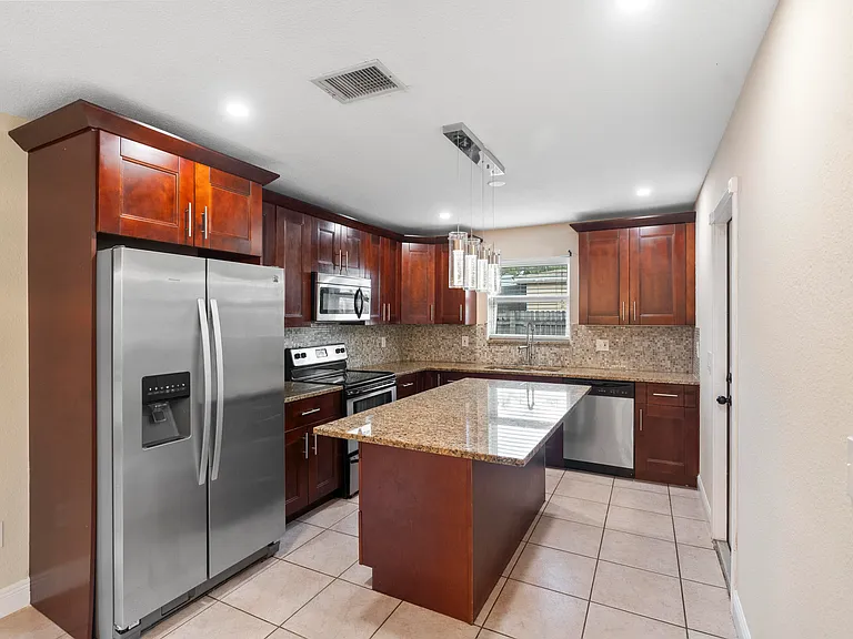 4784 Alfresco St — Photo 6