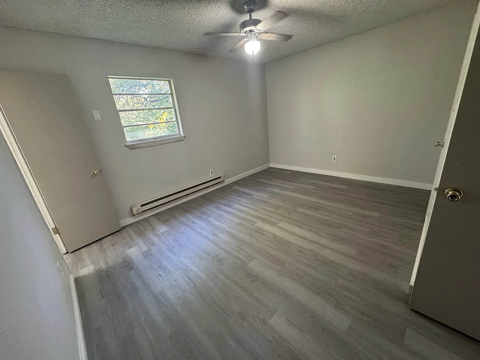 Riviera Apartments - 4 — Photo 4