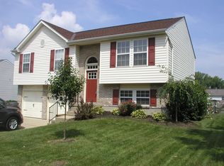 2209 Siesta Dr, Batavia, OH 45103