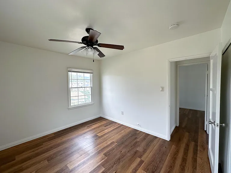 909 S Olive Ave #1/2 — Photo 11