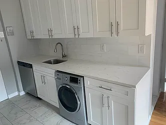 Rented by Salon Realty Corp