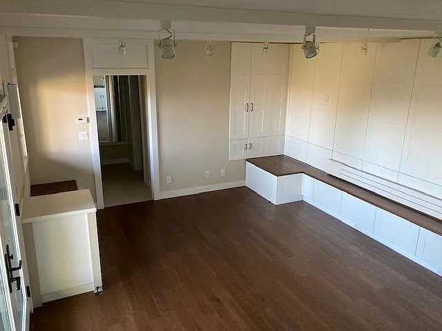 5 Miller Ave — Photo 19