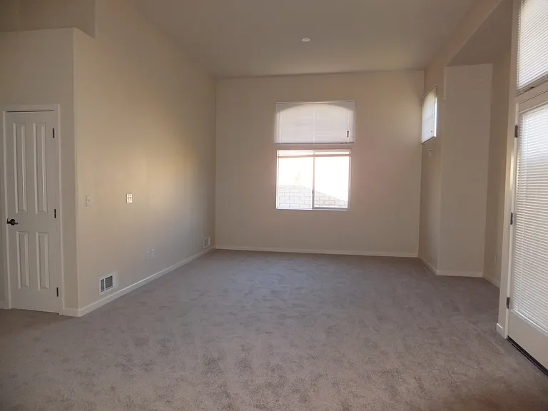 2022 S Lassen Dr — Photo 7