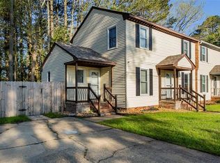 213 Whispering Pines Ct, Virginia Beach, VA 23454