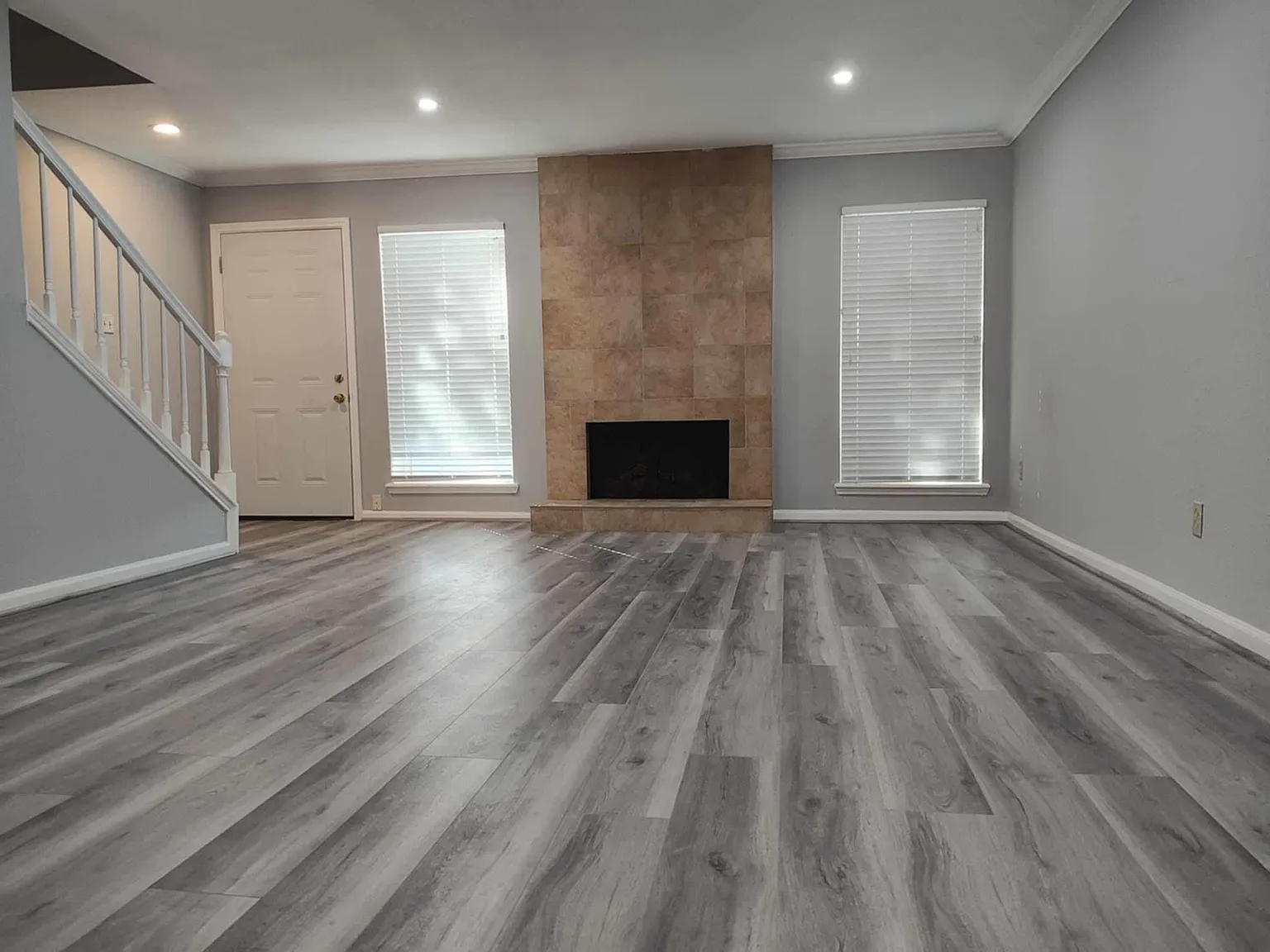 2 bed, 2.5 bath, 1218 sqft, $1,500 — Photo 3