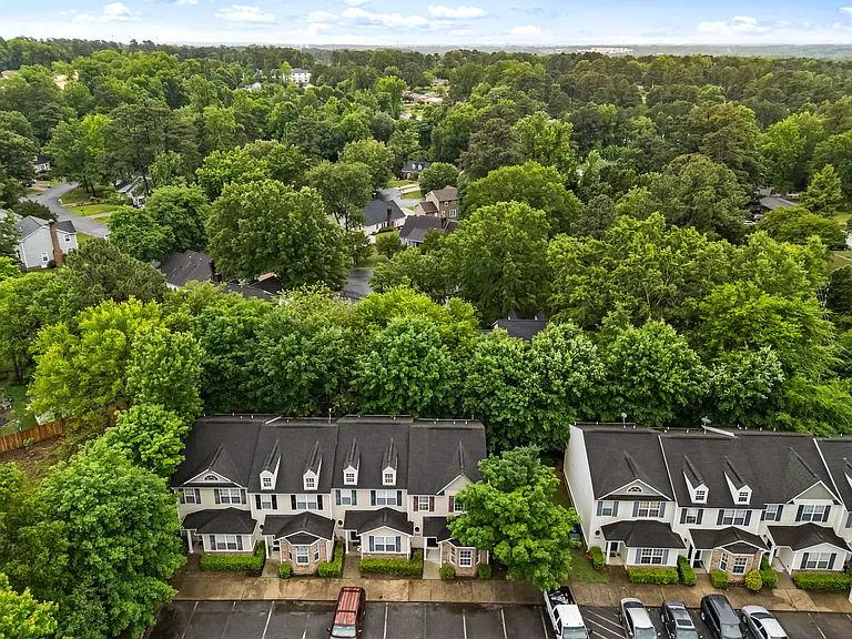 3520 Herndon Oaks Way — Photo 27