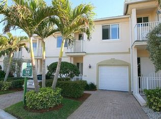 774 Seaview Dr, Juno Beach, FL 33408