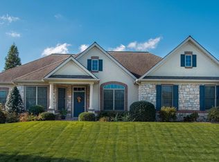 4 Doveland Ct, Lancaster, PA 17602