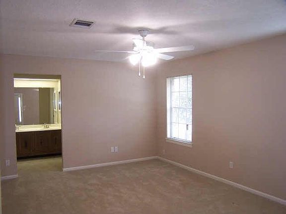 4th image of 5022 Creek Shadows Dr
