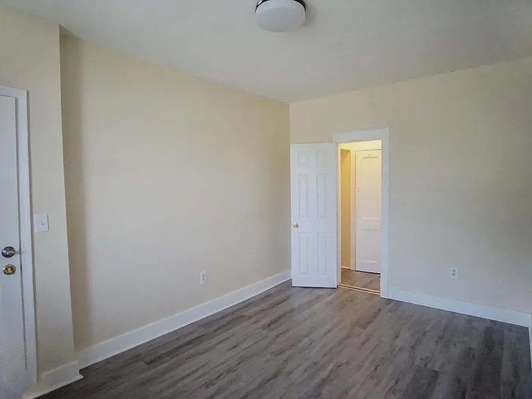 5200 Ballman Ave #3 — Photo 4