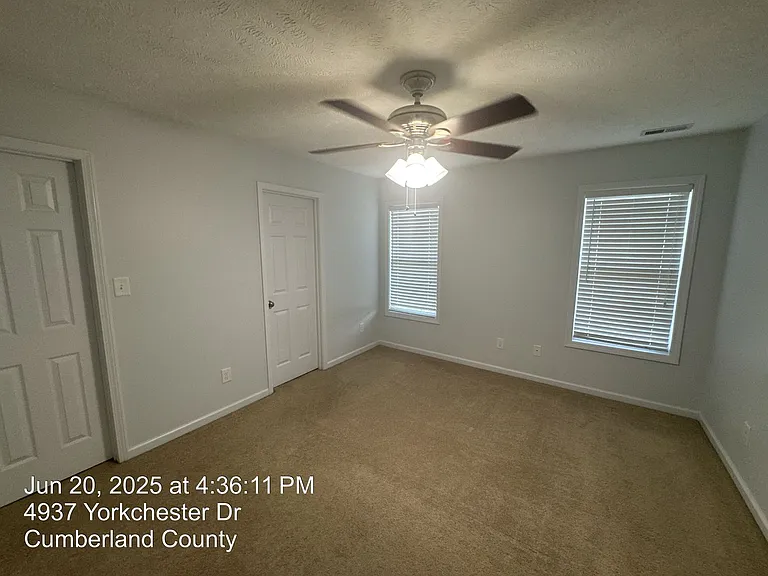 4937 Yorkchester Dr — Photo 10