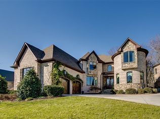 1208 Mosley Rd, Greensboro, NC 27455