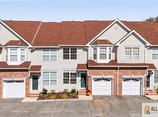 50 Gallop Ln, Somerset, NJ 08873
