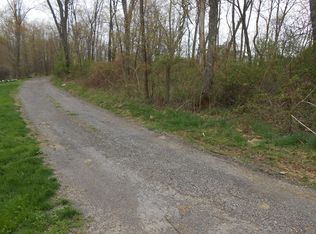 313 Frankfort Springs Rd, Georgetown, PA 15043