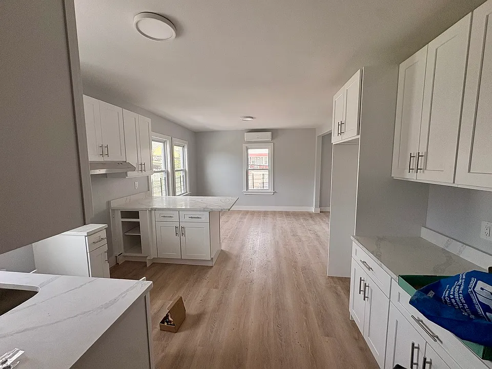 2 Culver St #2