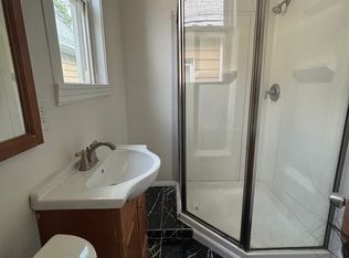 107 Van Nostrand Ave #2, Jersey City, NJ 07305
