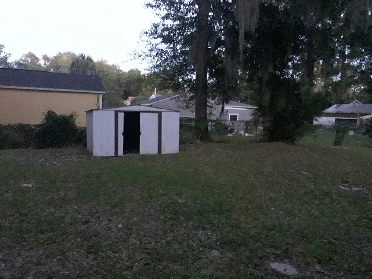 1249 Woodruff Ave — Photo 3
