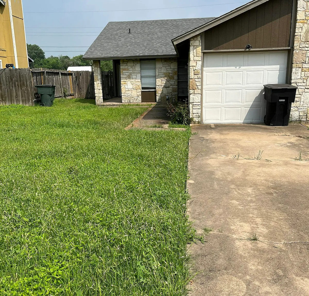 821 Betsy Ross Drive, Unit A — Photo 1