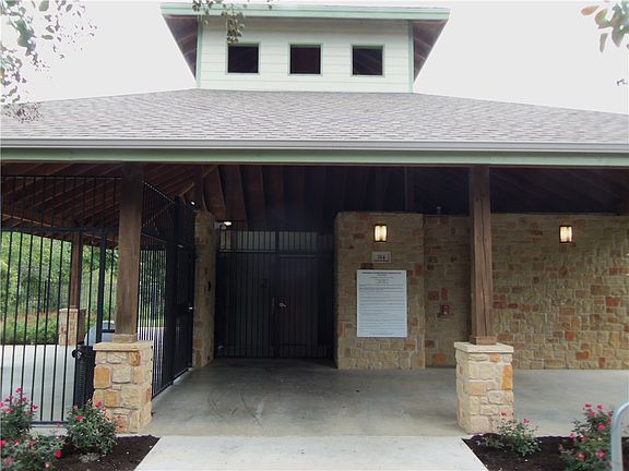 2nd image of 317 Riverwalk Dr