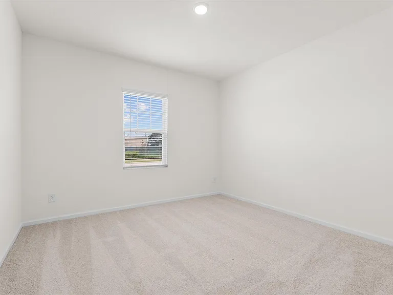 31139 Gayle Prairie Oaks St — Photo 7
