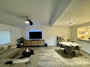 1250 NW 122nd Ter, Pembroke Pines, FL 33026