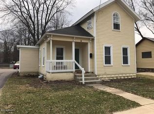 14 W Bacon St, Hillsdale, MI 49242