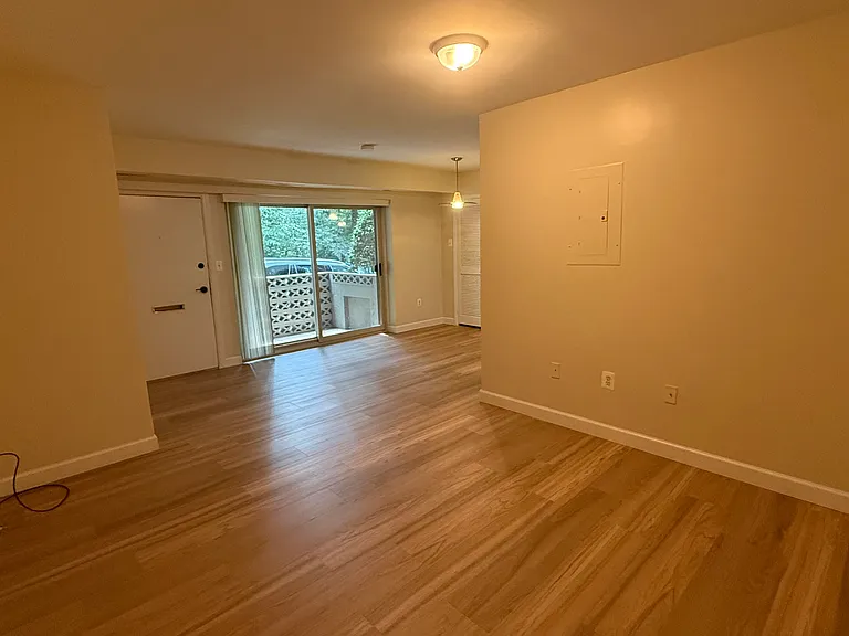 8708 Manchester Rd #A — Photo 2