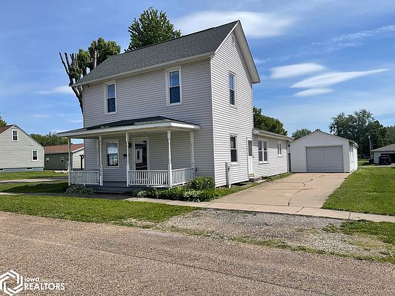 3rd image of 105 E Dewey St