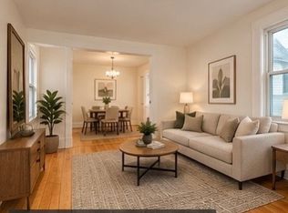 100 High St APT 1, Taunton, MA 02780