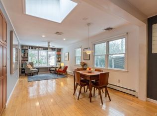 8 Whitehill Pl, Cold Spring, NY 10516