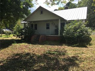 2046 Hart Rd, Pisgah Forest, NC 28768