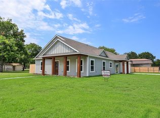 201 Fair Ave, Gainesville, TX 76240
