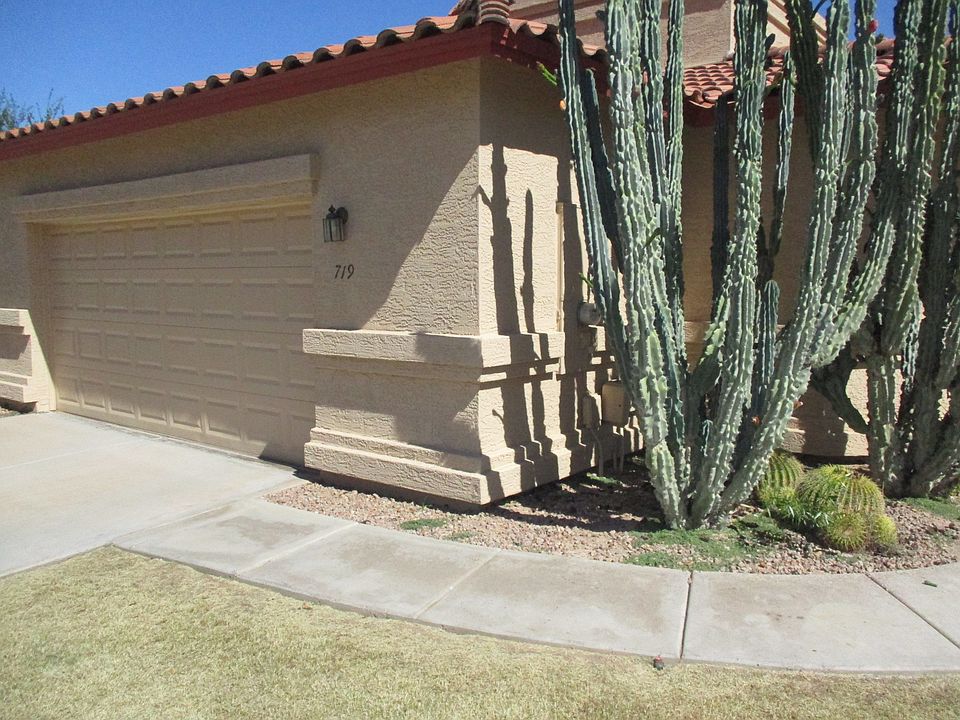 1st image of 719 N Tangerine Dr