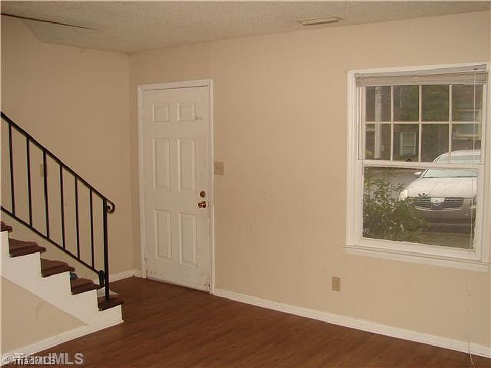 2nd image of 224 Royal Forest Ct