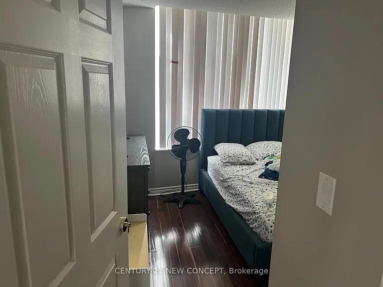 18 Spring Garden Ave #2810 — Photo 14