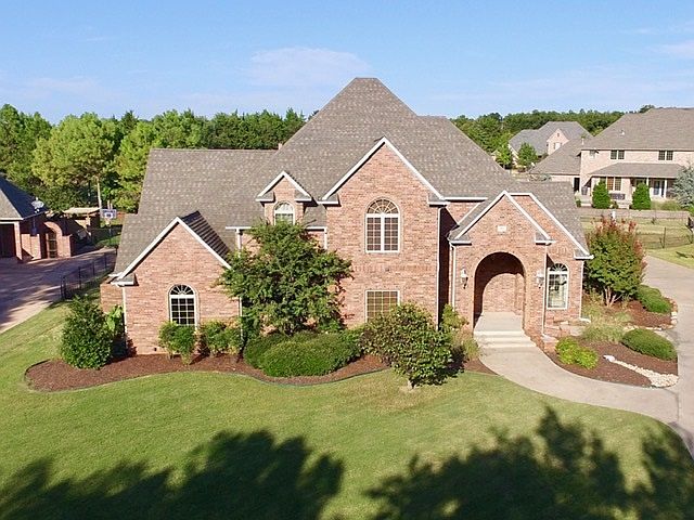 1st image of 610 Pebble Beach Dr