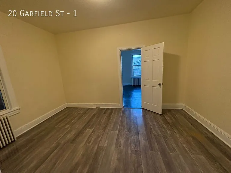 20 Garfield St #1 — Photo 9